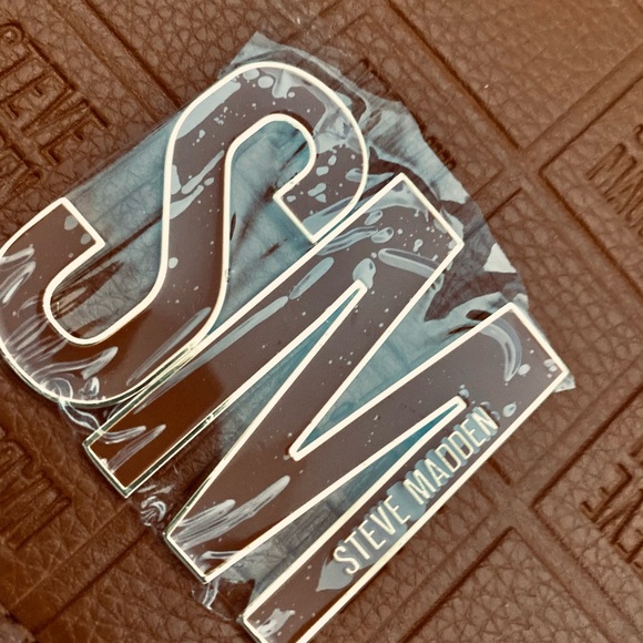 Steve Madden Bmelly Purse - Picture 2 of 12